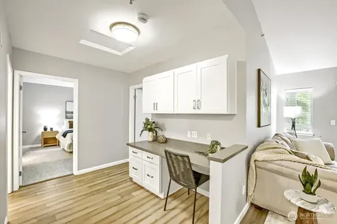 15300 112th Avenue NE Bothell WA 98011