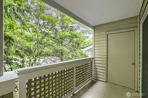15300 112th Avenue NE Bothell WA 98011