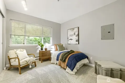 15300 112th Avenue NE Bothell WA 98011