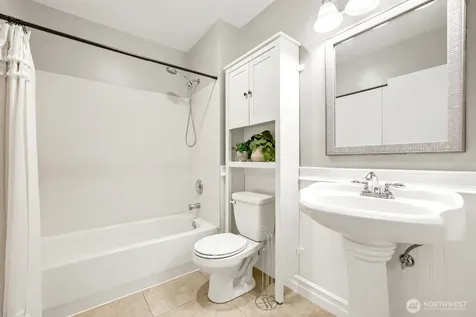 15300 112th Avenue NE Bothell WA 98011