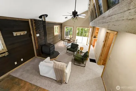 221 W Lakedale Drive Ronald WA 98940