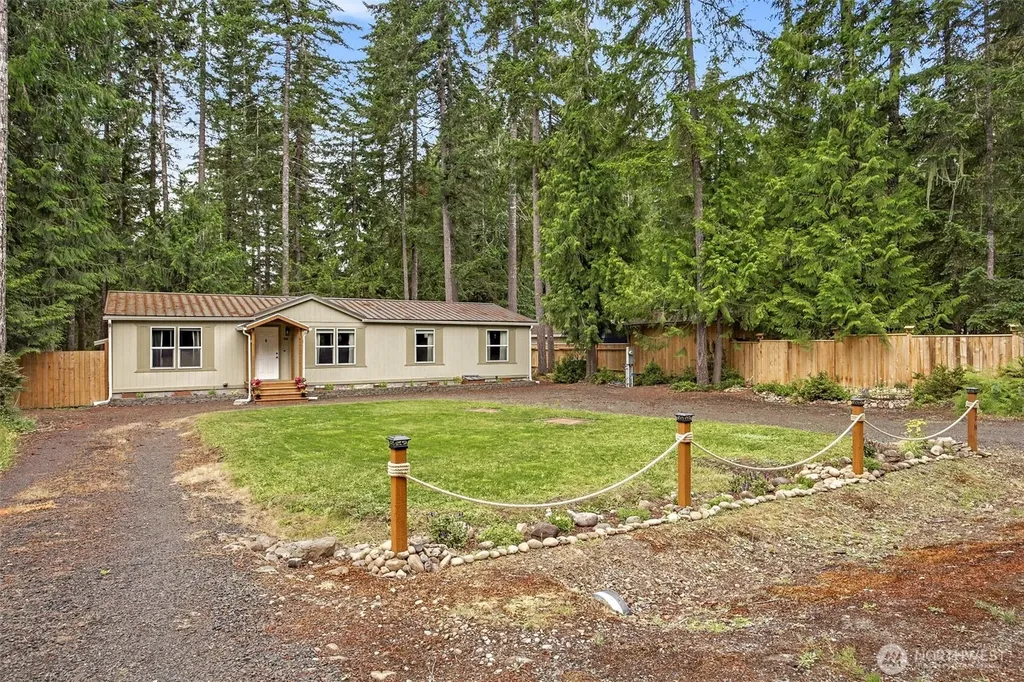 90 N Hamma Hamma Drive E Hoodsport WA 98548