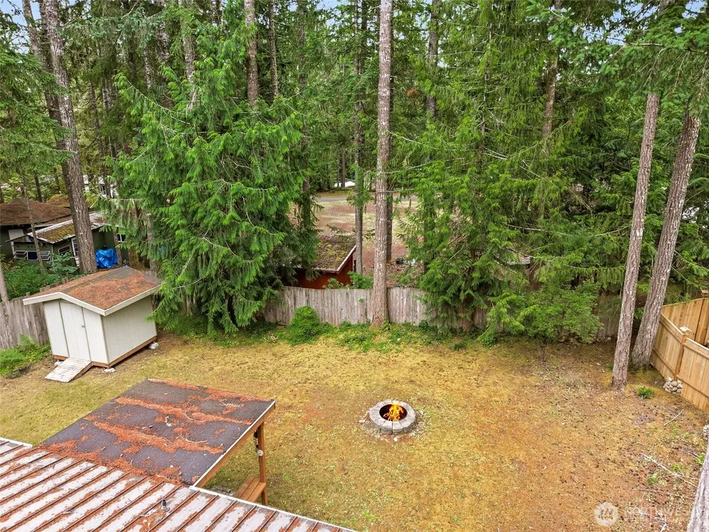 90 N Hamma Hamma Drive E Hoodsport WA 98548