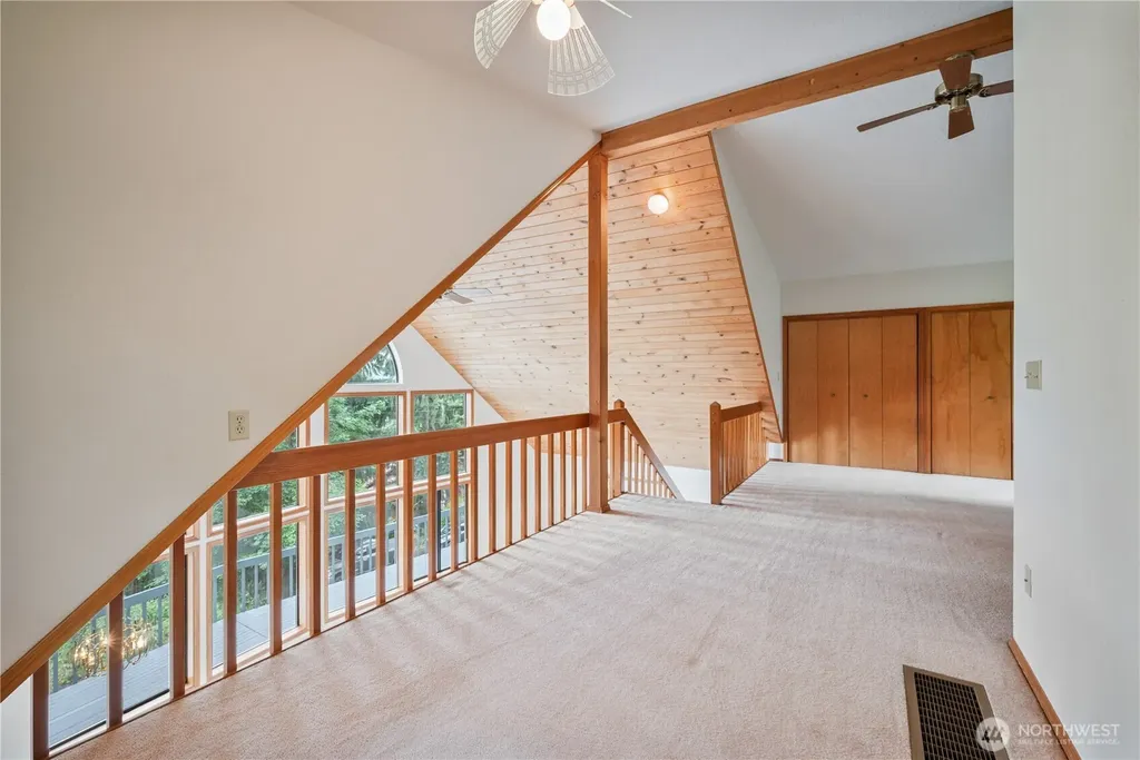 4352 Poplar Way Longview WA 98632