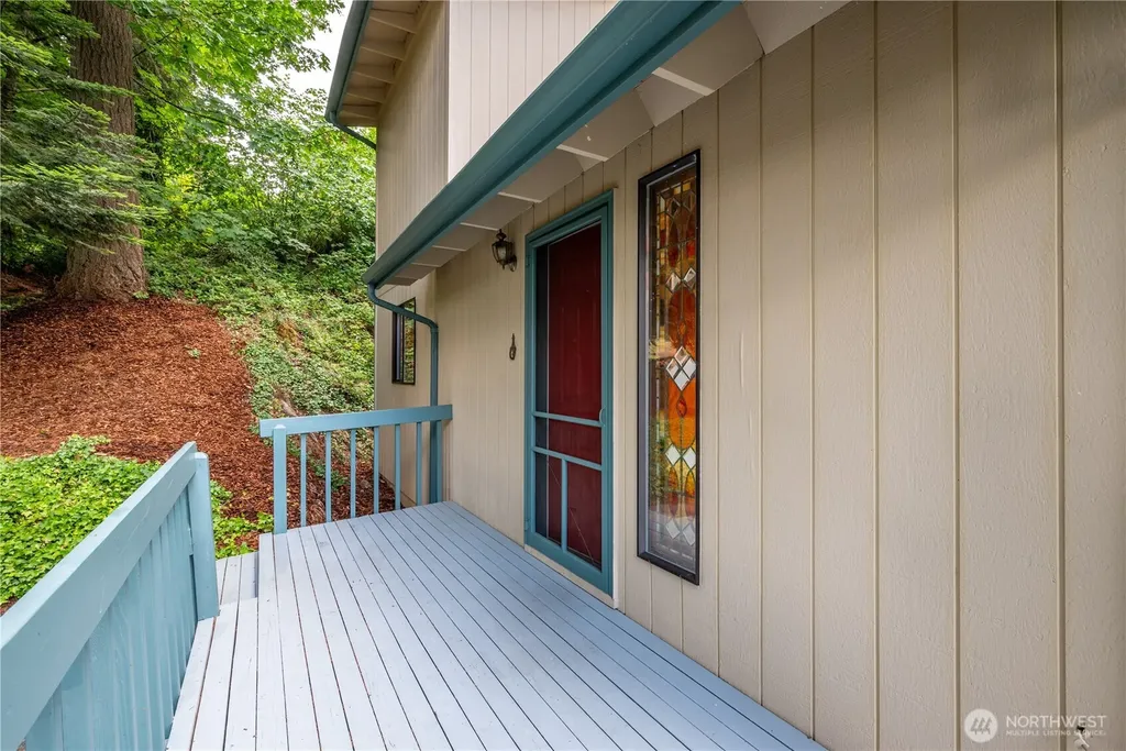 4352 Poplar Way Longview WA 98632