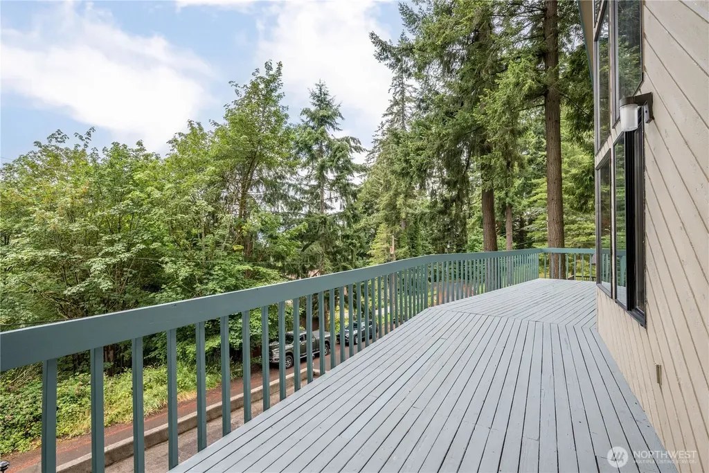 4352 Poplar Way Longview WA 98632