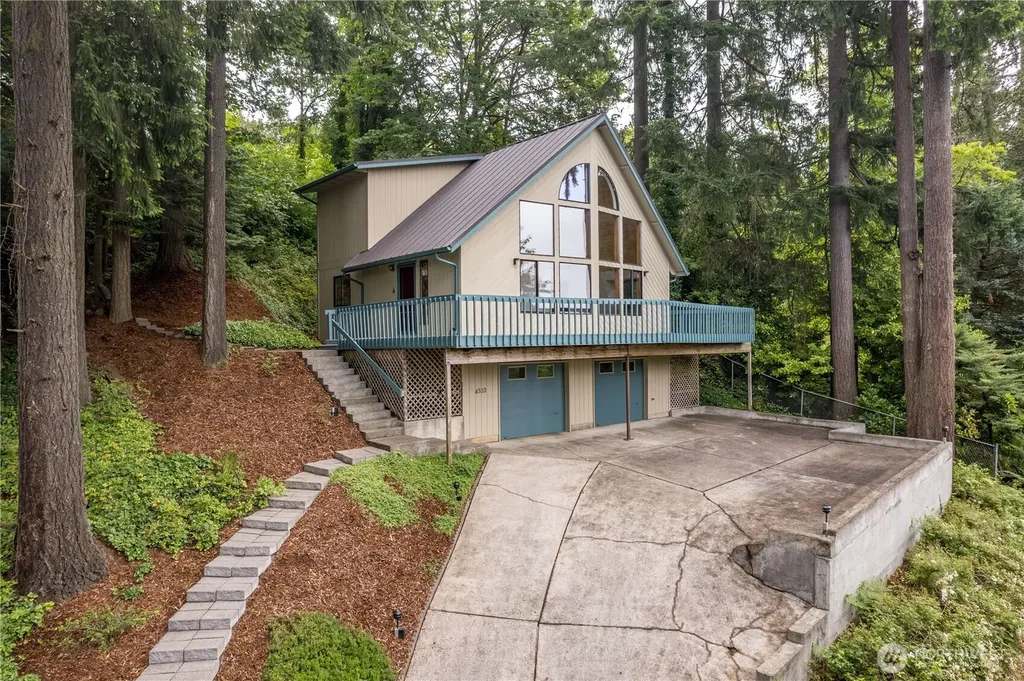 4352 Poplar Way Longview WA 98632