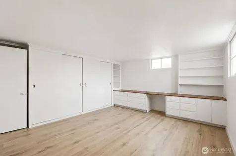 204 E 6th Street Lind WA 99341