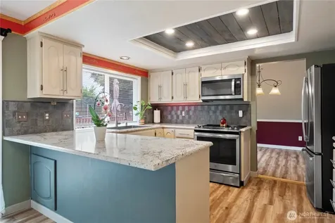 8906 10th Drive SE Everett WA 98208