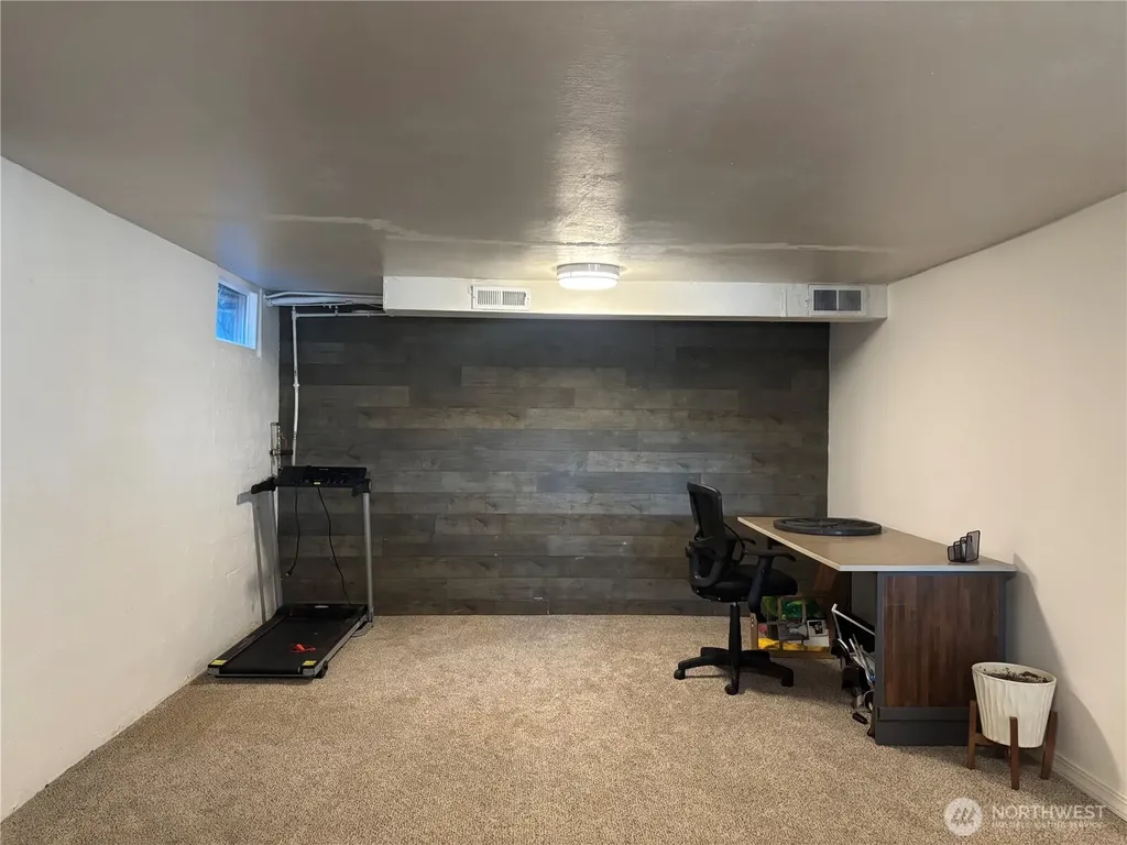 610 S 71st Avenue Yakima WA 98908
