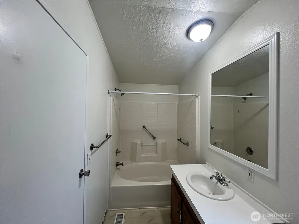 1530 148 Street NE Arlington WA 98223