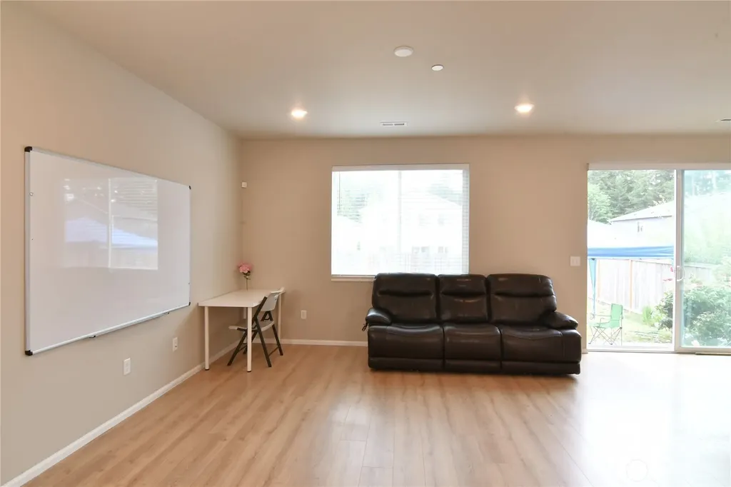 1708 Division Street SW Olympia WA 98502