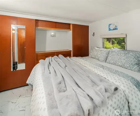 51 N Bennett Lane Lilliwaup WA 98555