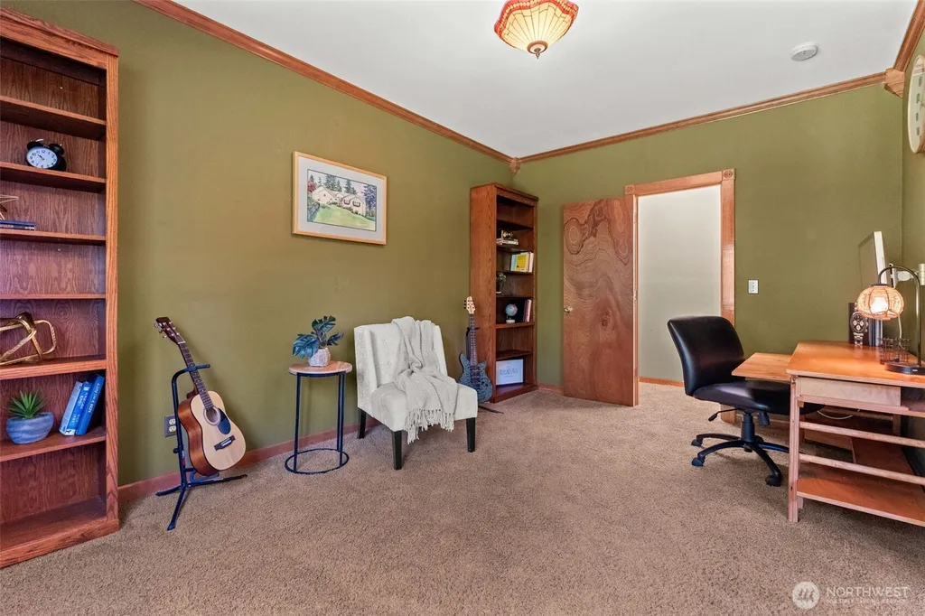 5807 60th St W University Place WA 98467