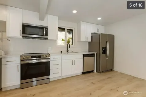 11509 8 Avenue NE Seattle WA 98125