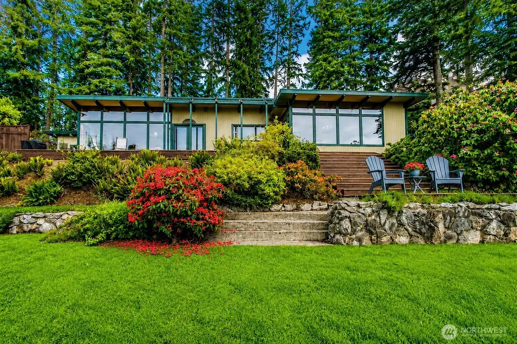 4284 Panther Lake Road W Bremerton WA 98312