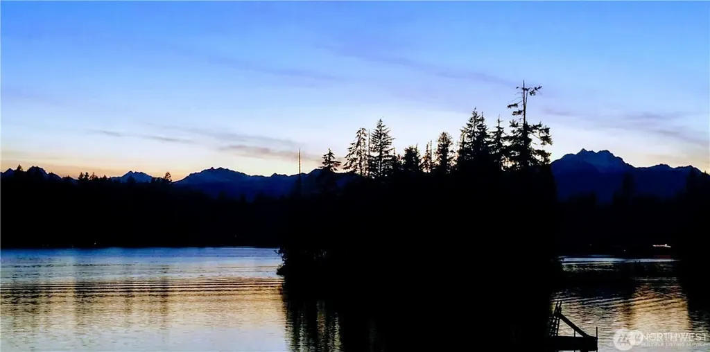 4284 Panther Lake Road W Bremerton WA 98312