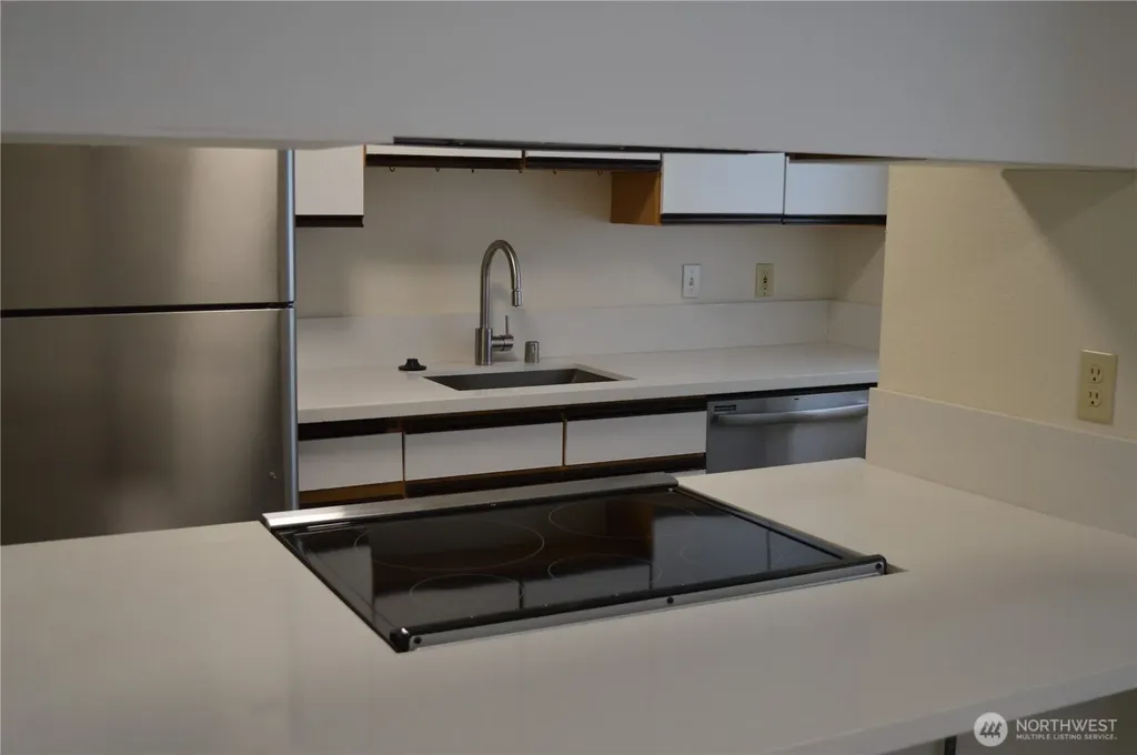 929 N 105th Street Seattle WA 98133