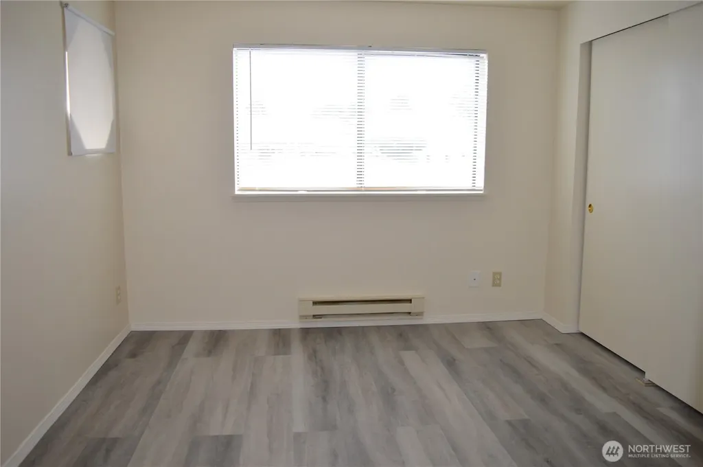 929 N 105th Street Seattle WA 98133