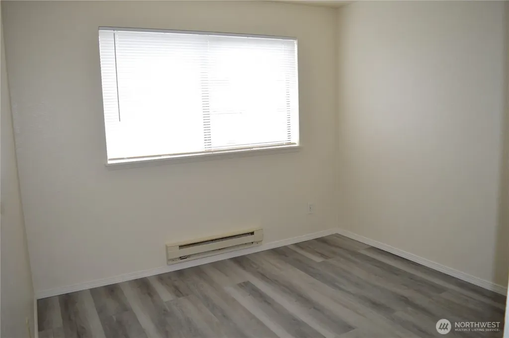 929 N 105th Street Seattle WA 98133