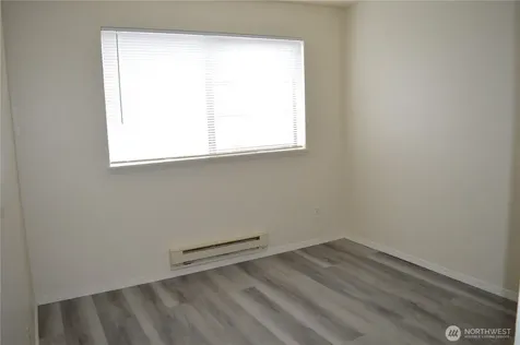 929 N 105th Street Seattle WA 98133