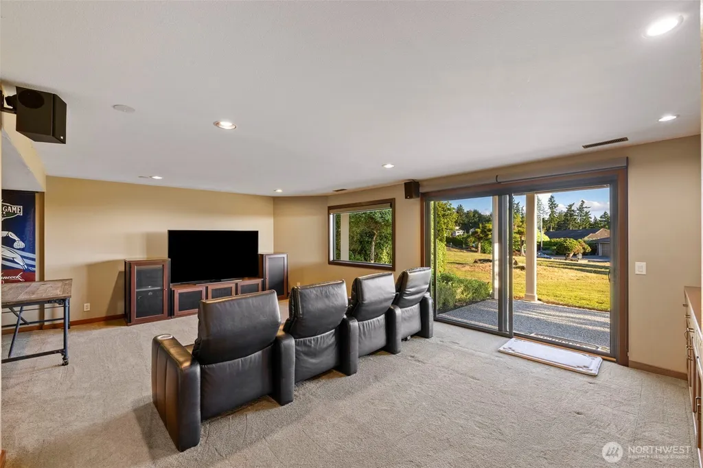13705 68th Avenue W Edmonds WA 98026