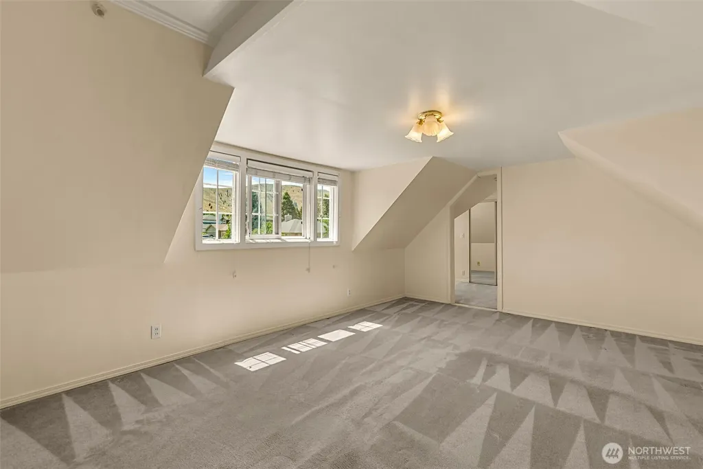 3 Summercreek Place Wenatchee WA 98801