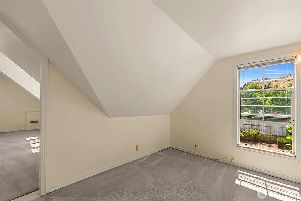 3 Summercreek Place Wenatchee WA 98801