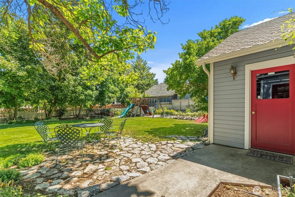 3 Summercreek Place Wenatchee WA 98801