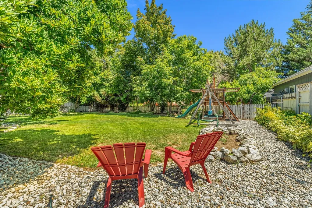 3 Summercreek Place Wenatchee WA 98801