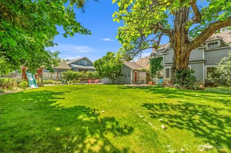 3 Summercreek Place Wenatchee WA 98801