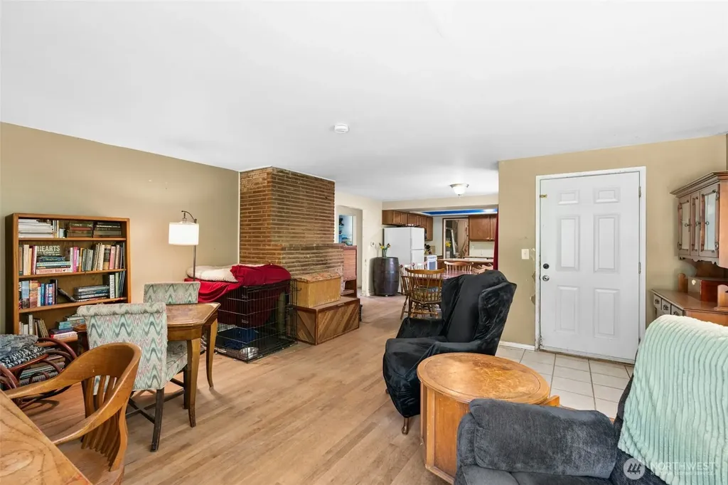 7218 NE 155th Street Kenmore WA 98028