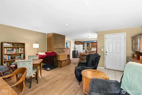 7218 NE 155th Street Kenmore WA 98028