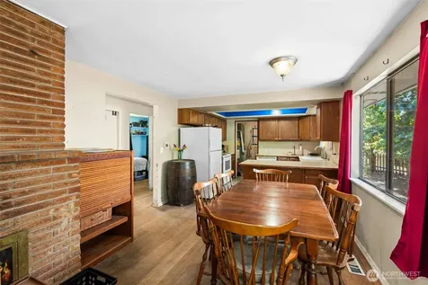 7218 NE 155th Street Kenmore WA 98028