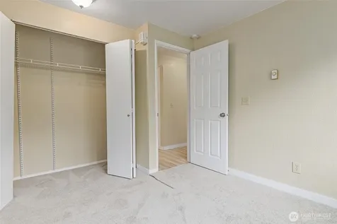 9494 Redmond Woodinville Road NE Redmond WA 98052
