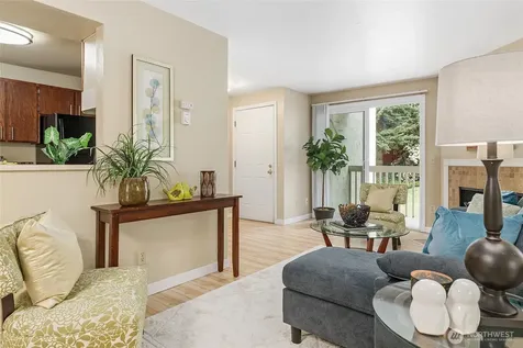 9494 Redmond Woodinville Road NE Redmond WA 98052
