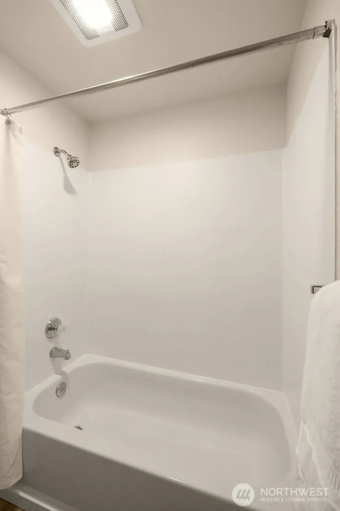 3811 SE 130th Lane Bellevue WA 98006