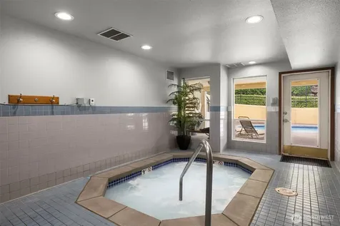 3811 SE 130th Lane Bellevue WA 98006