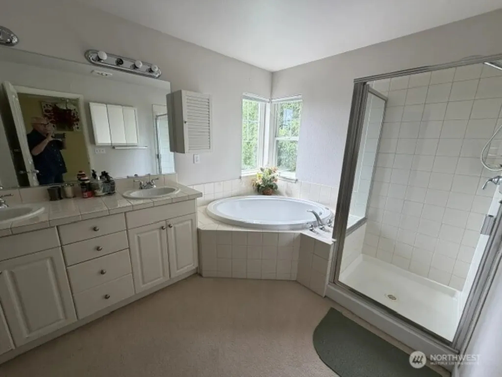 6748 161st Avenue SE Bellevue WA 98006