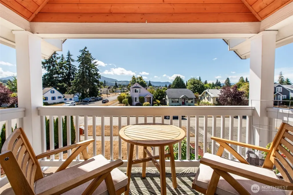 233 E 9th Street Port Angeles WA 98362