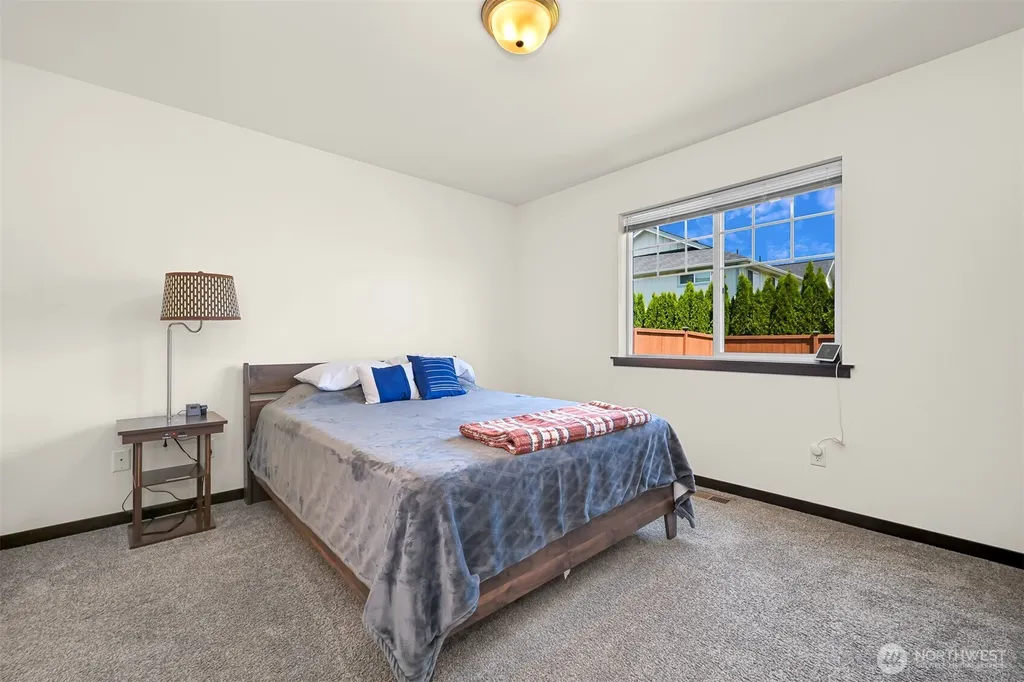 2270 Shea Street Lynden WA 98264