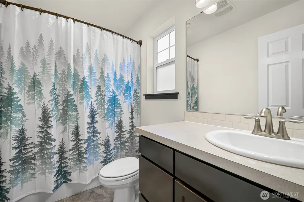2270 Shea Street Lynden WA 98264
