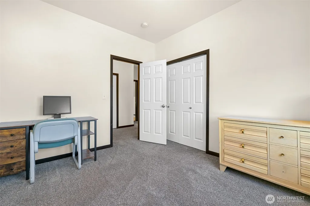 2270 Shea Street Lynden WA 98264