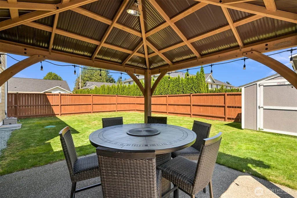 2270 Shea Street Lynden WA 98264