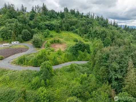 4135 Kamphouse Drive Sumas WA 98295