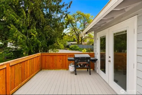 11102 126th Avenue NE Kirkland WA 98033