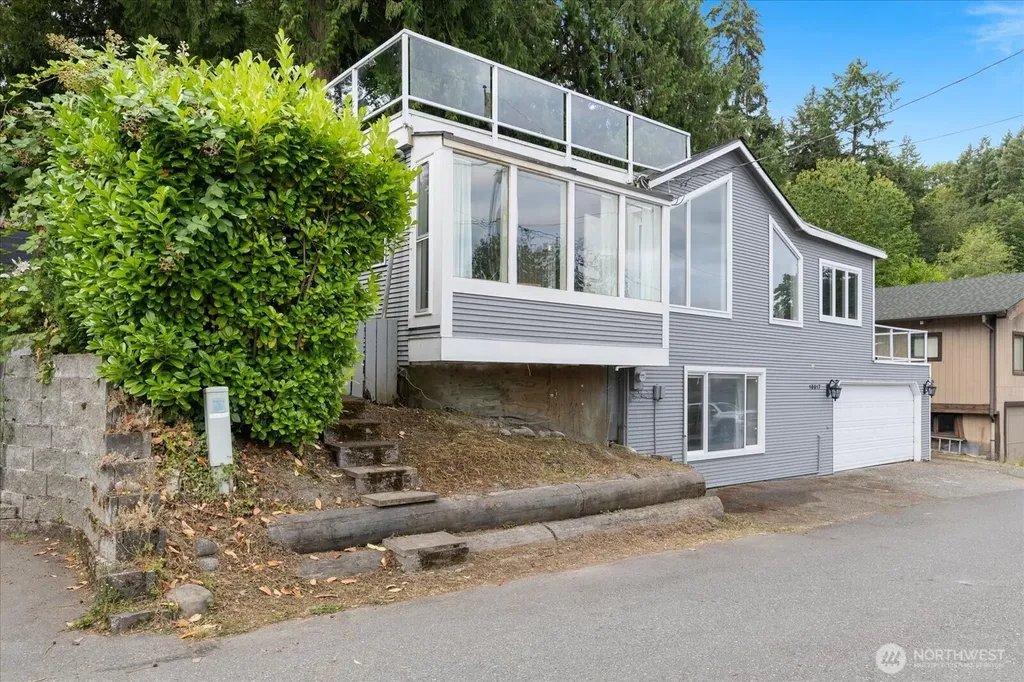 16917 SE 38th Place Bellevue WA 98008