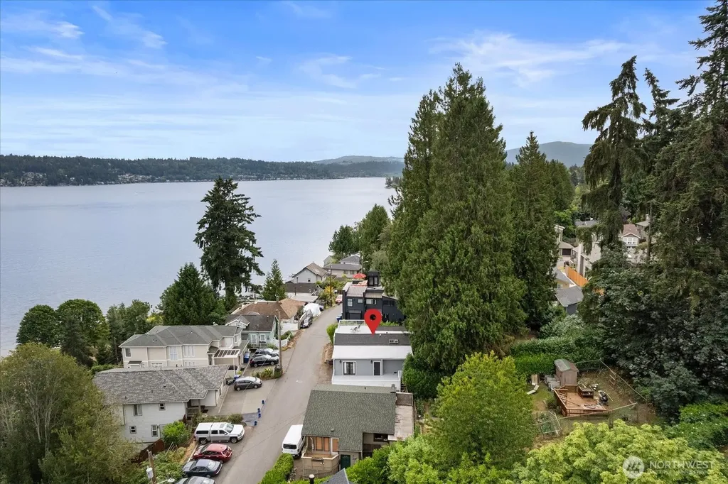 16917 SE 38th Place Bellevue WA 98008
