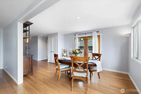 16917 SE 38th Place Bellevue WA 98008
