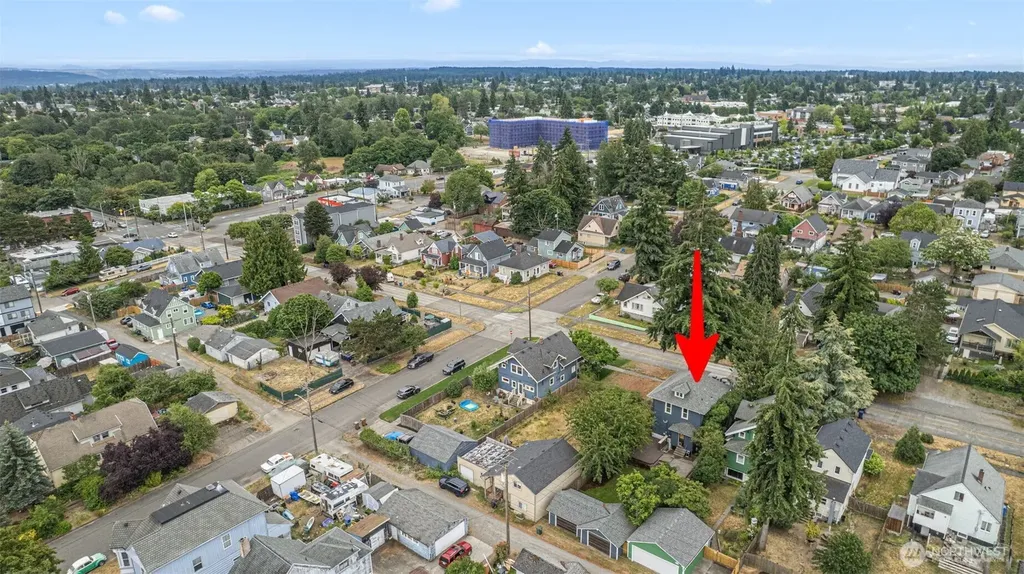 409 S 34th Street Tacoma WA 98418